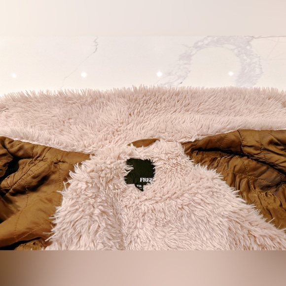 Super warm Jacket for cold weather - Picture 7 of 8